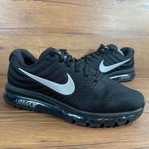 Nike Air Max 2017 Black sneakers Mens size 11.5